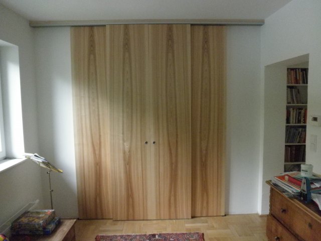 Schrank
